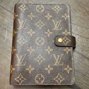 Louis Vuitton mm planner